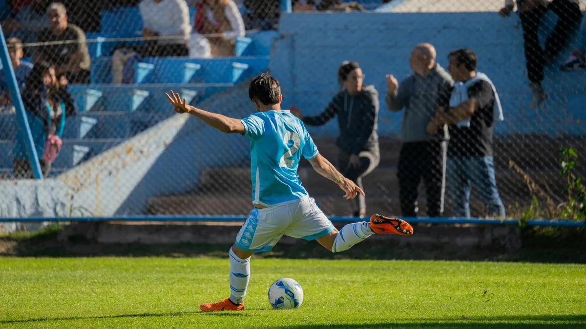 世界杯足球竞猜赔率分析与趋势预测 让你轻松掌握赛场动态